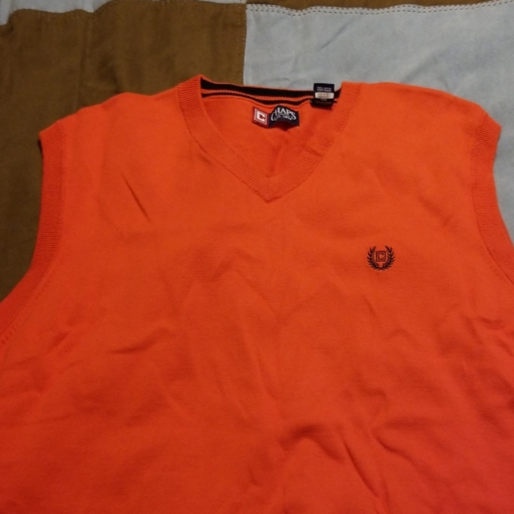 Sweater vest